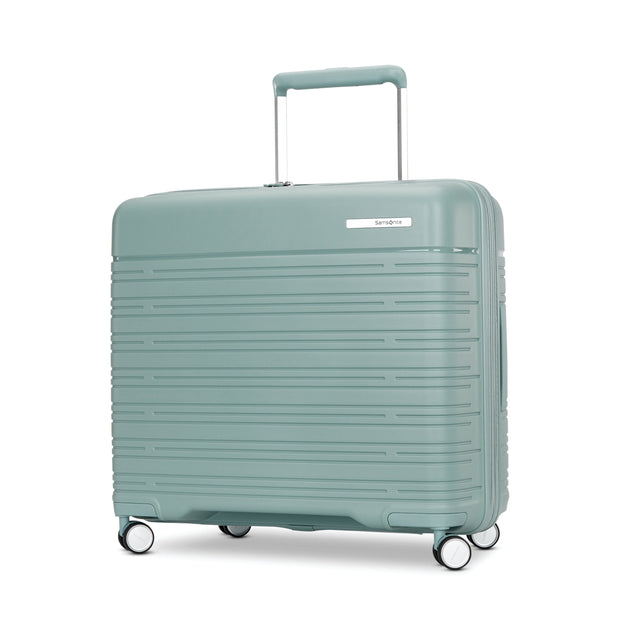 Elevation Plus Glider Medium Luggage