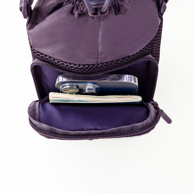 variant:41415733411917 Travelon Pi Gogo Insulated Water Bottle Tote Blackberry