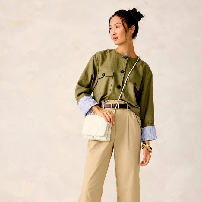 variant:41415737376845 Vera Bradley  Baird Hipster Nylon Pumice Stone