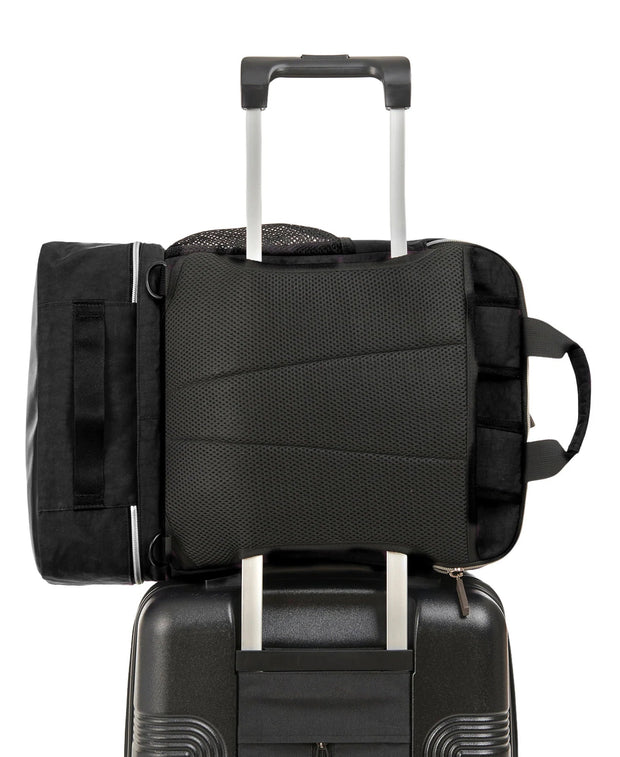 variant:41415738785869 Avalon Softside Carry On Ricardo Beverly Hills Black