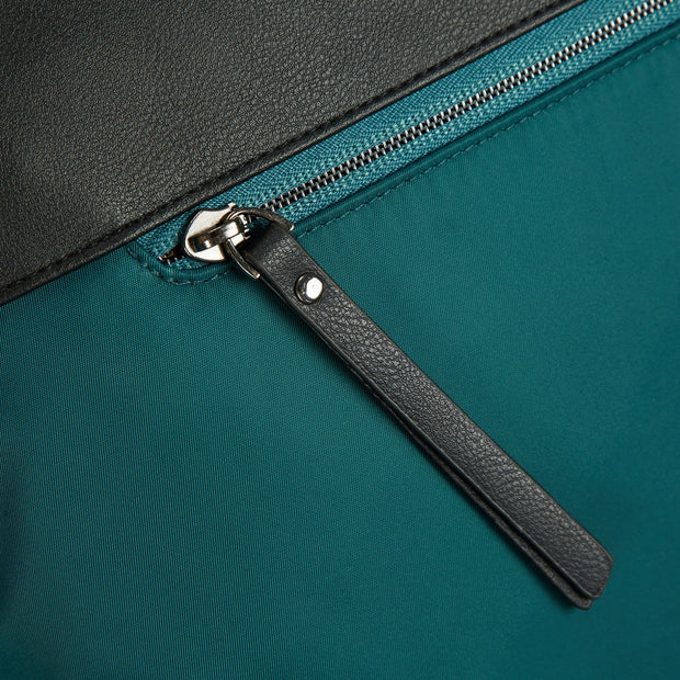 variant:41415627210829 travelon addison tote evergreen