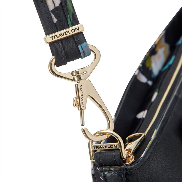 variant:41415627276365 travelon floral