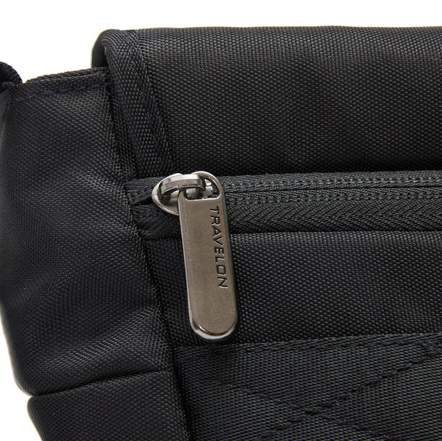 variant:41415627505741 Travelon- Anti-theft Messenger Black