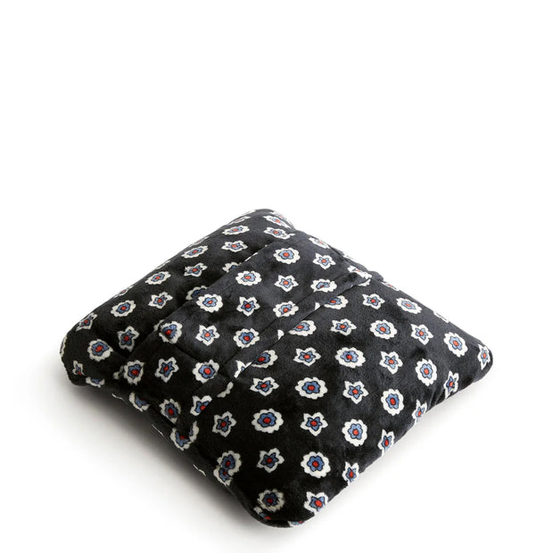 variant:41415737999437 Vera Bradley Plush Travel Blanket Mini Flower Dot Black