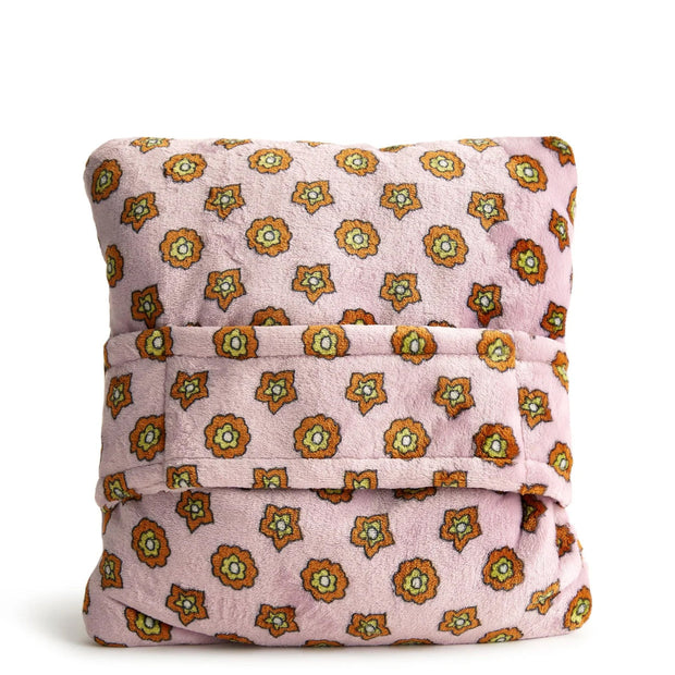 variant:41415738032205 Vera Bradley Plush Travel Blanket Mini Flower Dot Lavender Frost